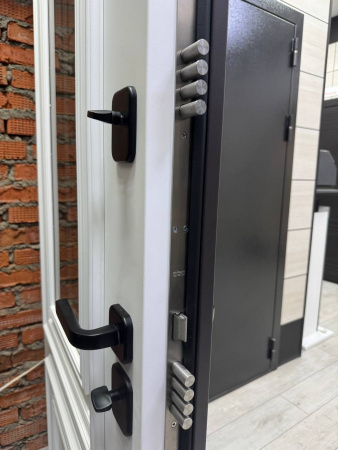 ИСЛАНДИЯ ТЕРМО 6004 ШОКОЛАД 8019 / 9016 БЕЛЫЙ 